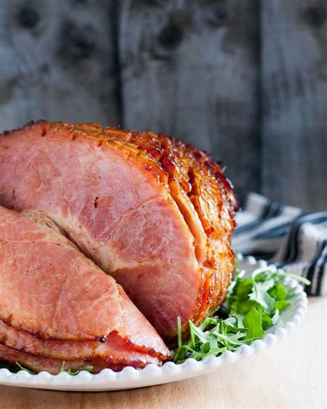 EASY Homemade Spiral Ham Glaze Recipe | Recipe | Honey glazed ham ...