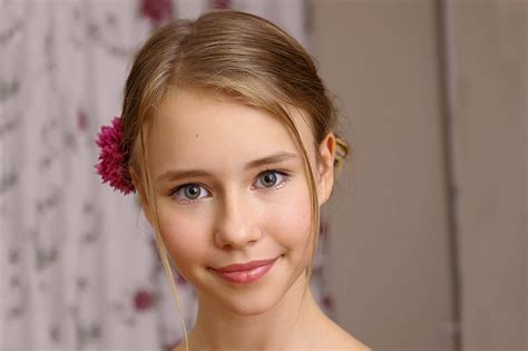 Hanna F pretty child girl, chica, candy, meisje, maedchen, young, beauty, face, HD wallpaper ...