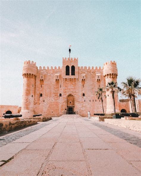 People Near Citadel of Qaitbay · Free Stock Photo