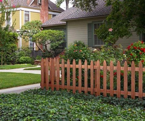 45 Picket Fence Designs (Pictures of Popular Types)