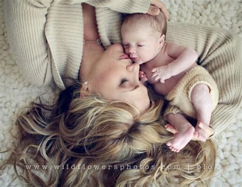 Beautiful Baby and Mom Photos