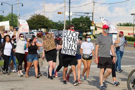 Photo Gallery: Black Lives Matter Protest – Marquette Messenger