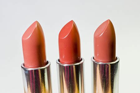Royalty-Free photo: Shallow focus photography of red lipstick | PickPik