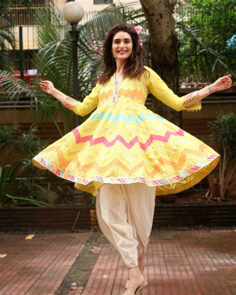 Yellow Suit | Karishma Tanna | Dhoti Kurta Set | Gota Anarkali Indian Designer Outfits, Indian ...