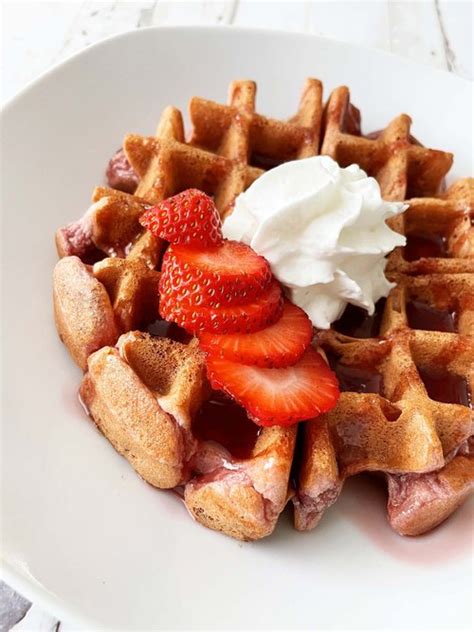 Strawberry Waffles — The Skinny Fork