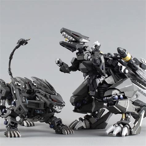 Lordnerdington on Instagram: “Custom painted HMM Zoids Liger Zero and ...