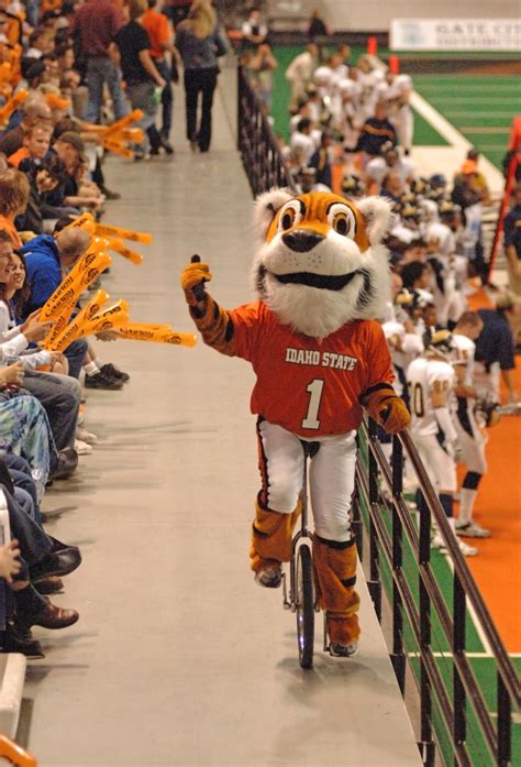 Benny, the beloved mascot | Idaho State University