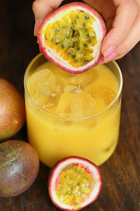 How to Make Passion Fruit Juice (2 Methods) - Alphafoodie