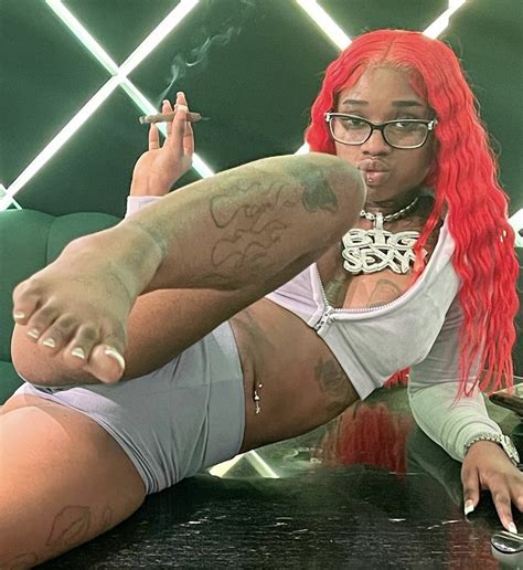 Sexyy Red The Most Raunchiest Female Rapper In The Game ” Pound Town ...