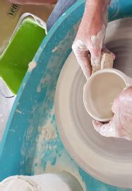Beginners Pottery Wheel Workshop Sunshine Coast | Experiences | Gifts ...