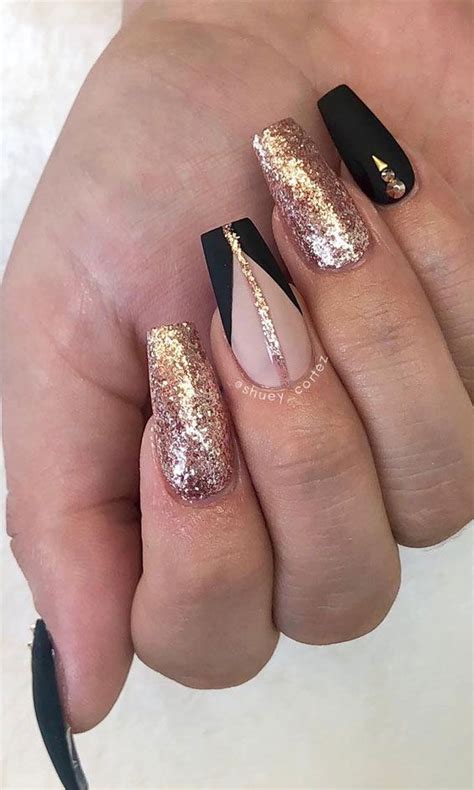 22 Trendy Fall Nail Design Ideas : Black and gold nails | Gold acrylic nails, Gold nail designs ...