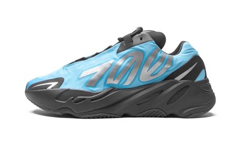 Yeezy 700 MNVN "Bright Cyan" - Stadium Goods