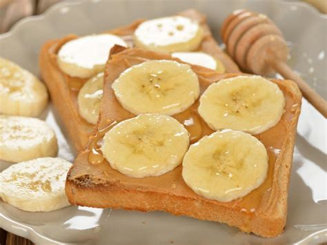 Peanut Butter Banana Toast Nutrition Facts - Eat This Much