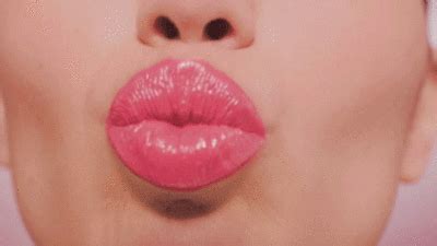 kiss Bisous Gif, Coachella 2014, National Lipstick Day, Kissing Lips, Big Kiss, Arte Sexy ...