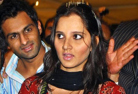 Still as much in love with Shoaib as when we got married: Sania - Rediff Sports