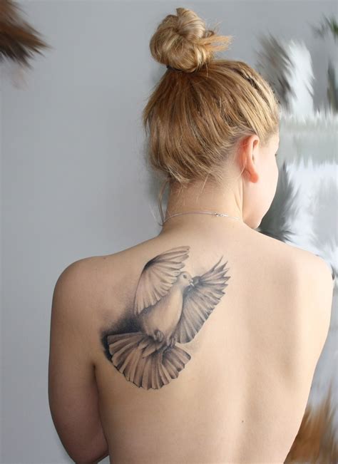 Posted in gallery: Birds tattoos.