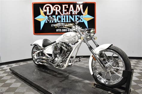 Dream Machines Of Texas 2009 Big Dog Mastiff Efi 6940 Miles White