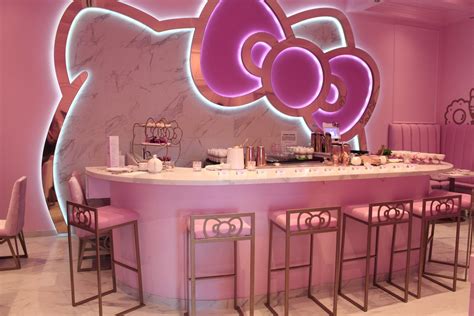 Hello Kitty Cafe Floor Ideas