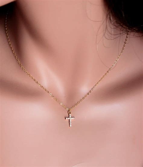 Minimalist Gold Cross Necklace | ppgbbe.intranet.biologia.ufrj.br