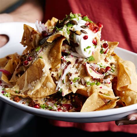 Chef Secrets for Making the Ultimate Game-Day Nachos - Williams-Sonoma ...