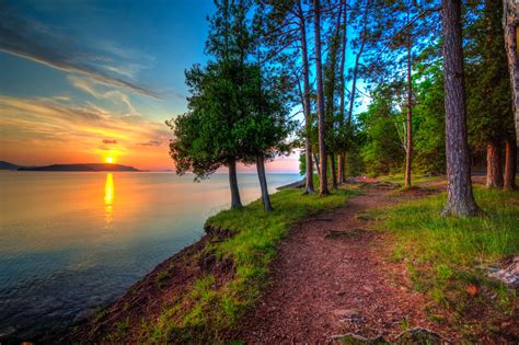 Sunset at Presque Isle Park, Marquette, Michigan | Michigan vacations ...