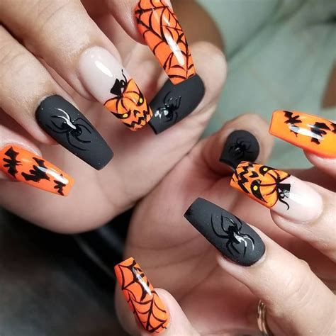 5 Spooky Nail Art Ideas For Your Halloween 2021 | FAYD