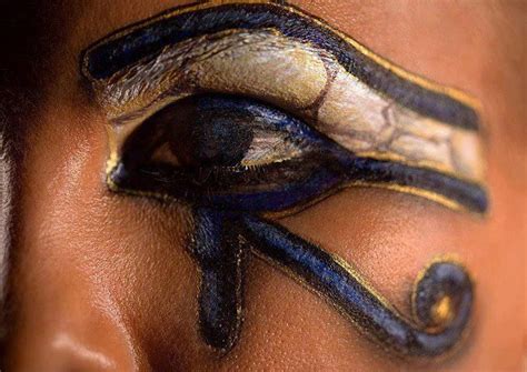 5000 years old Egyptian's makeup #DIYSkinCare | Egyptian makeup, Ancient egyptian makeup ...