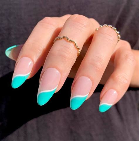 38+ Turquoise & Teal Nails For A Refreshing Manicure