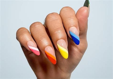 25 Stunning Summer Acrylic Nails Ideas to Try in 2023!
