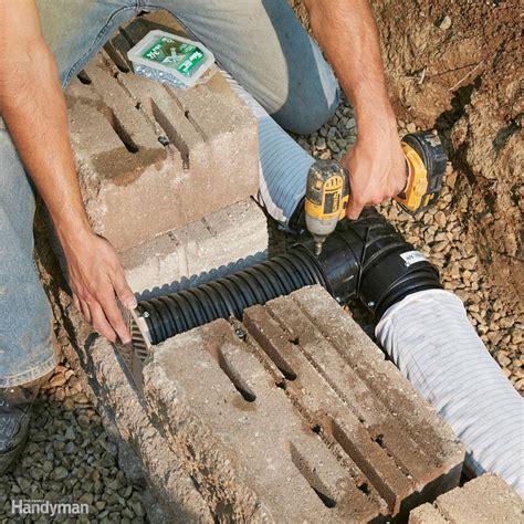 Build a Long-Lasting Block Retaining Wall | Retaining wall drainage ...