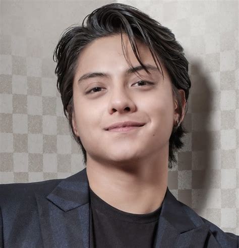 Daniel Padilla - Biography Profiles