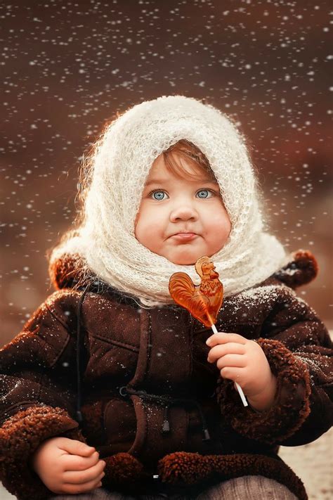 Cute Babies, Winter Couple Pictures, Winter Kids, Photography Camera, New Pins, Kids And ...