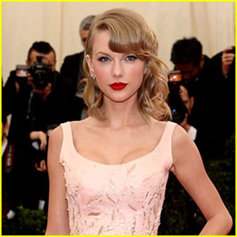 Taylor Swift Is Co-Hosting the Met Gala Next Year! | 2016 Met Gala, Met Gala, Taylor Swift ...