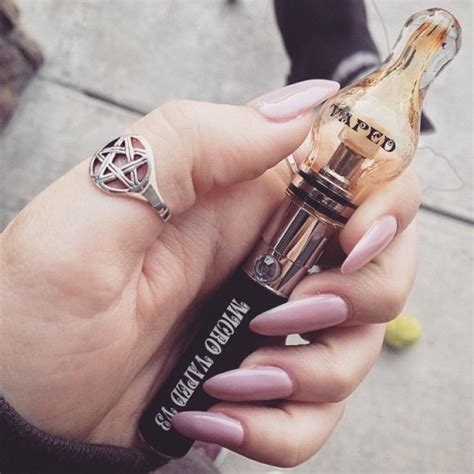 vape pen on Tumblr