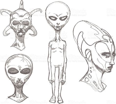 Set of alien portraits. Pencil drawing sketch. | Arte alienígena ...