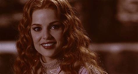 Elena Anaya in Van Helsing. She's my fave and looks ADORABLE in this gif. | Vampire bride ...