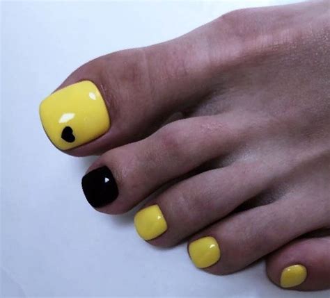 Yellow Toe Nails, Fall Toe Nails, Toe Nail Color, Pretty Toe Nails, Summer Toe Nails, Toe Nail ...