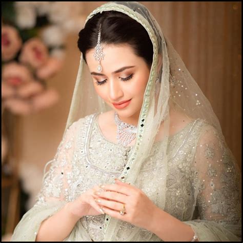 Sana Javed Wallpapers HD for PC / Mac / Windows 11,10,8,7 - Free Download - Napkforpc.com