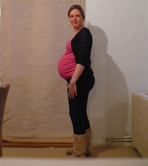 List 93+ Pictures 7 Months Pregnant With Twins Pictures Stunning