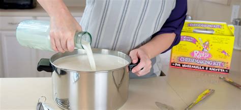 How to Make Cheese at Home: 3 Easy Steps