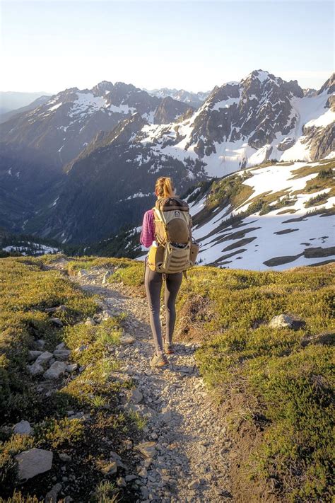 10 Must-Do Hikes In Washington | Washington hikes, Cascade national park, North cascades