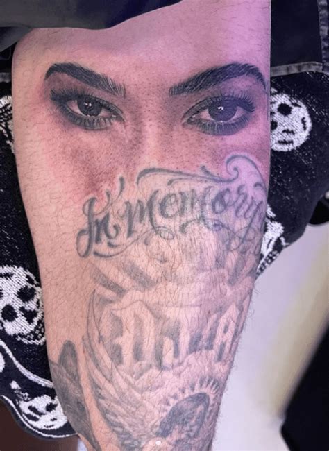 Travis Barker appears to get tattoo of Kourtney Kardashian's eyes ...