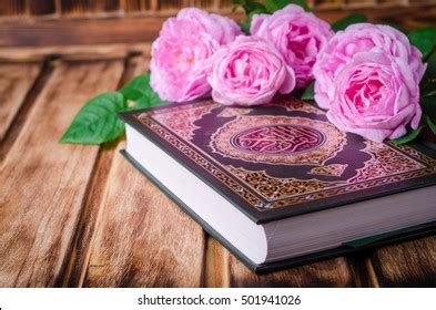 Quran With Flower Wallpaper - Beautiful Insanity