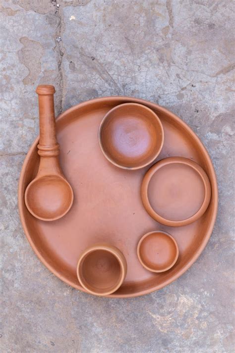 Rivaayat Dinner Set for Two - Earthenware Pottery | World Art Community Clay Cooking Pots, Clay ...