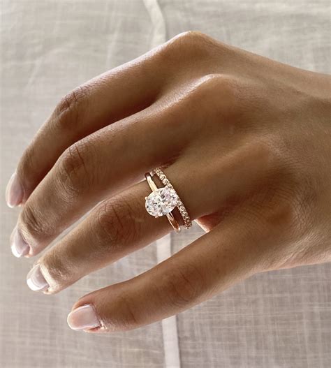 2 CT Classic Oval Solitaire Bridal Set In Rose Gold - Jadorelli