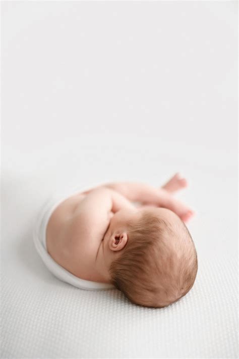 Is Studio or Natural Light Best for Newborn Photos | Arcadian Photography