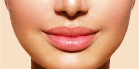 How To Make Lips Permanently Bigger Without Surgery | Lipstutorial.org