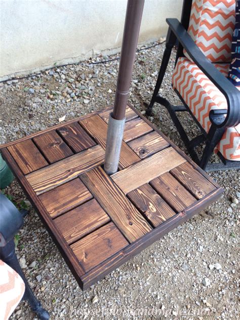 Make your own umbrella stand with a side table for cheap. Makes the perfect seating area to ...