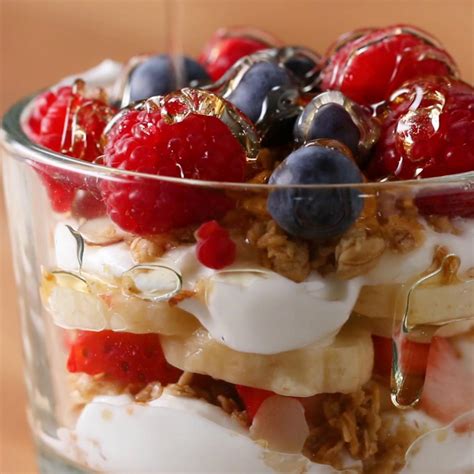 Best Easy Berry Parfait Recipes