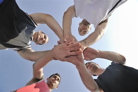 basketball players team 12646998 Stock Photo at Vecteezy